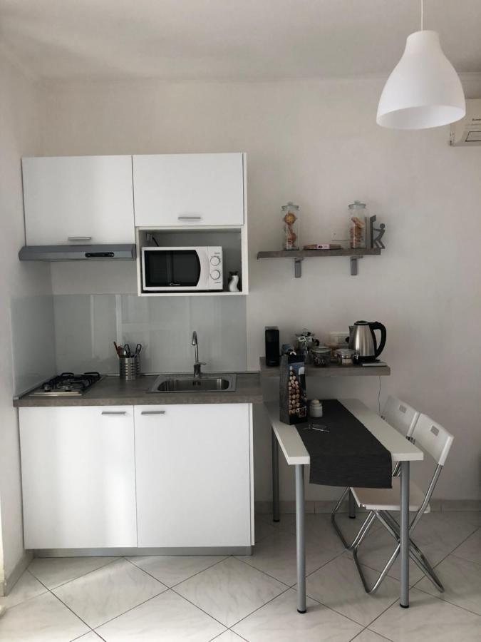 Apartament Vesucharme Flat Neapol Zewnętrze zdjęcie
